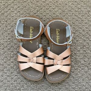 Rose Gold Saltwater Sandals